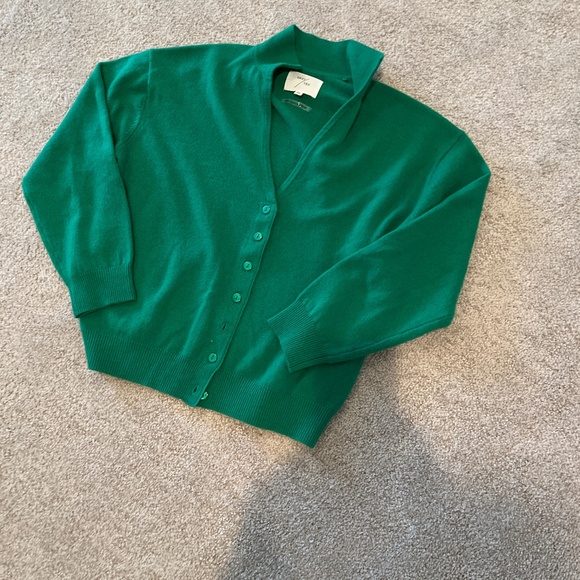 Grey/Ven green sweater (size XS) - Picture 1 of 1